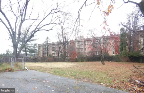 231 Brock Bridge Rd, Laurel, MD 20724 photo 3