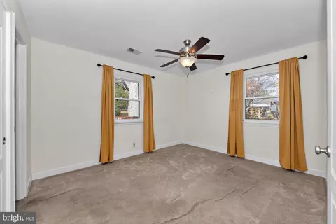 Bedroom - 115 Valley View Ave, Edgewater, MD 21037 photo 2 of 8
