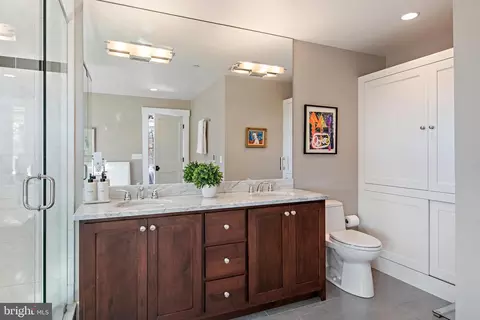 Bath - 397 Forelands Rd, Annapolis, MD 21401 photo 3 of 8