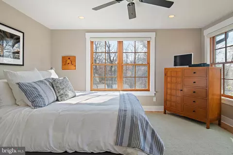 Bedroom - 397 Forelands Rd, Annapolis, MD 21401 photo 3 of 8