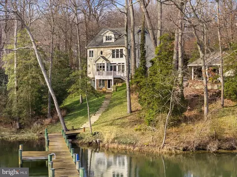 2656 A Queen Anne Cir, Annapolis, MD 21403