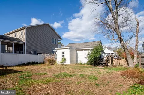 Exterior - 1213 Oak Ave, Shady Side, MD 20764 photo 5 of 5