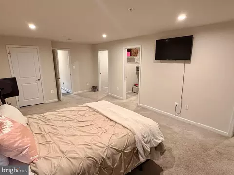 Bedroom - 7836 Mine Run Rd, Hanover, MD 21076 photo 11 of 13