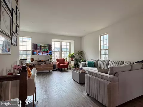 Living - 7836 Mine Run Rd, Hanover, MD 21076 photo 1 of 3