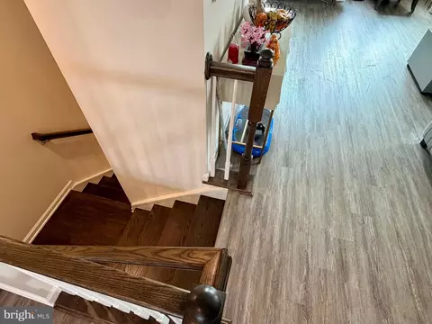 Entry Way - 7836 Mine Run Rd, Hanover, MD 21076 photo 5 of 13