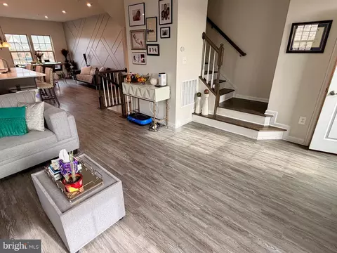 Entry Way - 7836 Mine Run Rd, Hanover, MD 21076 photo 6 of 13