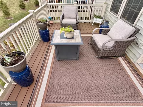 Exterior - 7836 Mine Run Rd, Hanover, MD 21076 photo 3 of 5