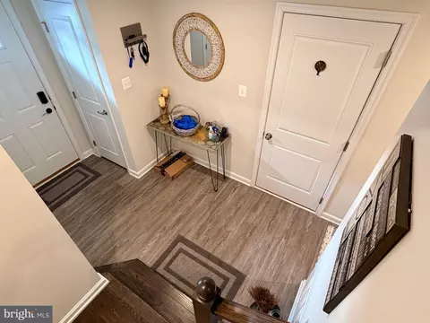 Entry Way - 7836 Mine Run Rd, Hanover, MD 21076 photo 2 of 13