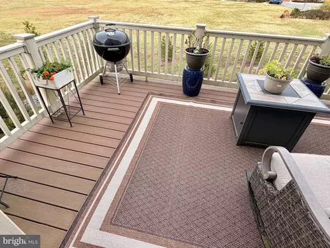 Exterior - 7836 Mine Run Rd, Hanover, MD 21076 photo 2 of 5