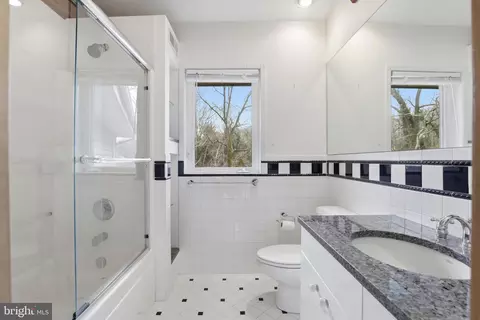 Bath - 5931 Tyler Rd, Deale, MD 20751 photo 8 of 8