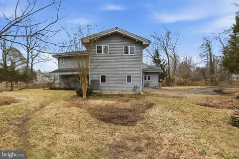 Exterior - 5931 Tyler Rd, Deale, MD 20751 photo 3 of 9