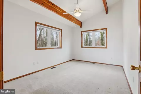 Bedroom - 5931 Tyler Rd, Deale, MD 20751 photo 7 of 9