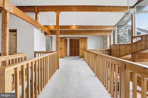 Entry Way - 5931 Tyler Rd, Deale, MD 20751 photo 5 of 7