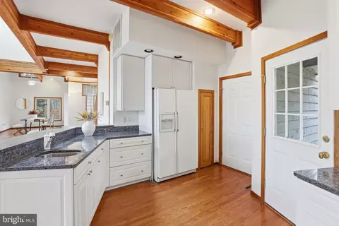 Kitchen - 5931 Tyler Rd, Deale, MD 20751 photo 3 of 3