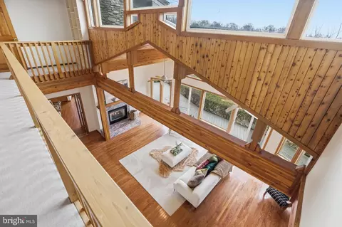 Entry Way - 5931 Tyler Rd, Deale, MD 20751 photo 1 of 7
