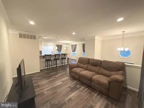 809 Duvall Hwy, Pasadena, MD 21122 photo 6