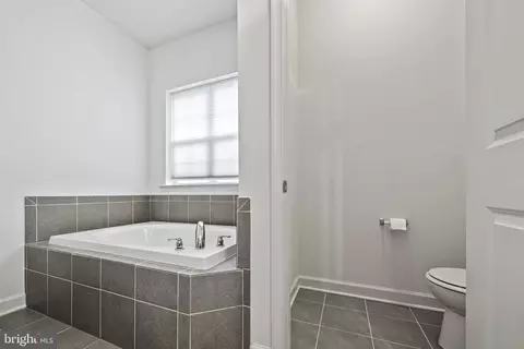311 Black Sky Ln, Pasadena, MD 21122 photo 18