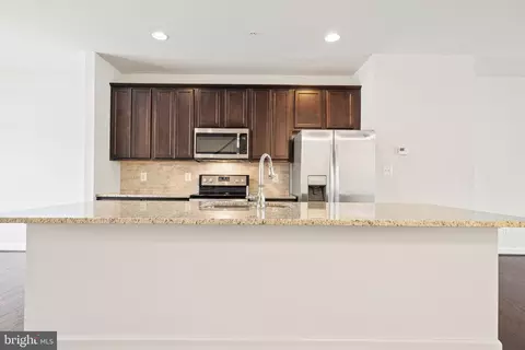 311 Black Sky Ln, Pasadena, MD 21122 photo 6