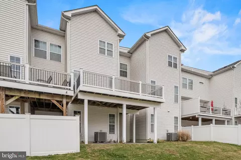 311 Black Sky Ln, Pasadena, MD 21122 photo 37