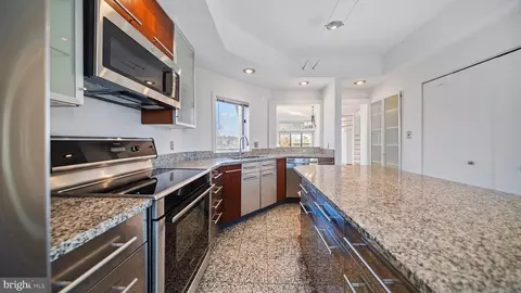 Kitchen - 2106 Chesapeake Harbour Dr #202, Annapolis, MD 21403 photo 6 of 6