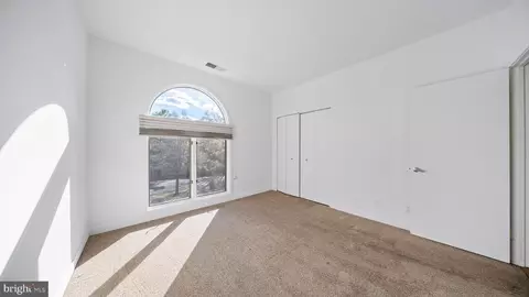 Bedroom - 2106 Chesapeake Harbour Dr #202, Annapolis, MD 21403 photo 1 of 2