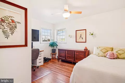 Bedroom - 3064 Centre Rd, Riva, MD 21140 photo 3 of 5