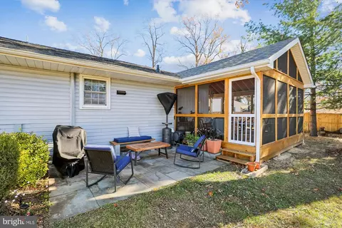 Exterior - 3064 Centre Rd, Riva, MD 21140 photo 2 of 11