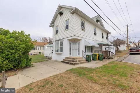 17 2nd Ave, Baltimore, MD 21225