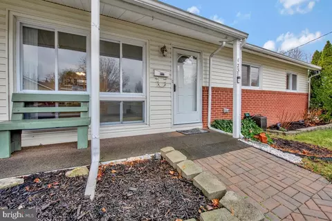 Exterior - 1237 Queen Anne Ave, Odenton, MD 21113 photo 2 of 8