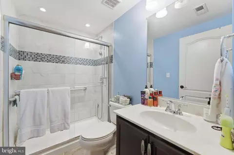 Bath - 7611 Elmcrest Rd, Hanover, MD 21076 photo 4 of 4