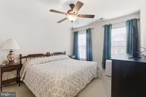 Bedroom - 7611 Elmcrest Rd, Hanover, MD 21076 photo 5 of 12