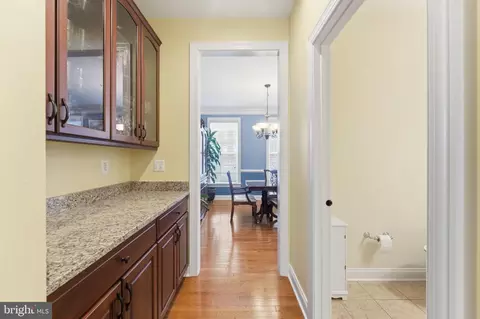 Entry Way - 7611 Elmcrest Rd, Hanover, MD 21076 photo 2 of 9
