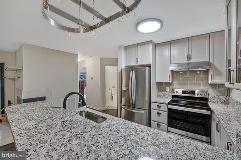 30 A Hearthstone Ct #A, Annapolis, MD 21403 photo 15