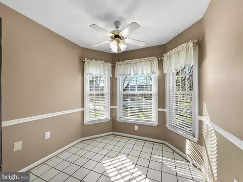 Entry Way - 950 Bermuda Ln, Annapolis, MD 21401 photo 1 of 1