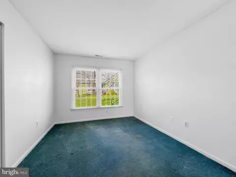 Bedroom - 950 Bermuda Ln, Annapolis, MD 21401 photo 3 of 7