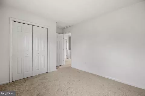 Entry Way - 1705 Millstone Dr, Edgewater, MD 21037 photo 2 of 2