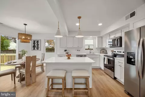 Kitchen - 1705 Millstone Dr, Edgewater, MD 21037 photo 4 of 7