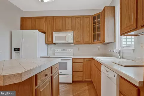 3815 Hayward Ct, Edgewater, MD 21037 photo 14