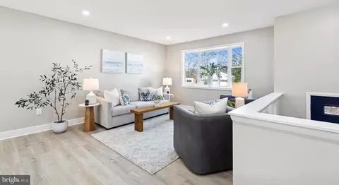 Living - 786 Rolling View Dr, Annapolis, MD 21409 photo 1 of 5
