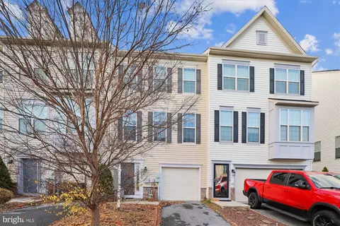 1110 Carinoso Cir, Severn, MD 21144