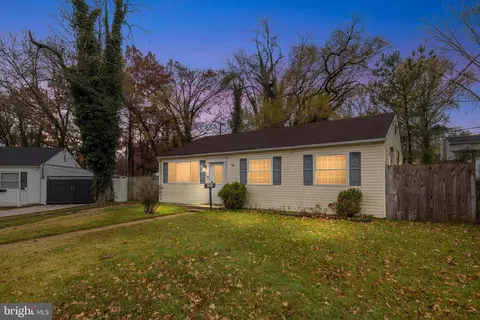 1921 Norwich Rd, Glen Burnie, MD 21061