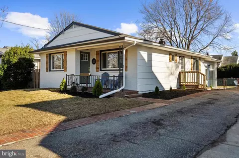 Exterior - 235 Meadow Rd, Pasadena, MD 21122 photo 4 of 9