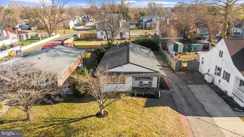 View/Area - 235 Meadow Rd, Pasadena, MD 21122 photo 2 of 10