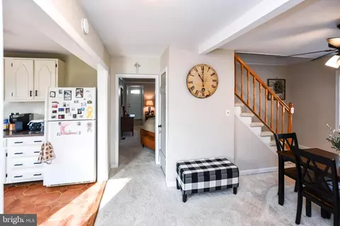 Entry Way - 823 Selby Blvd, Edgewater, MD 21037 photo 7 of 8