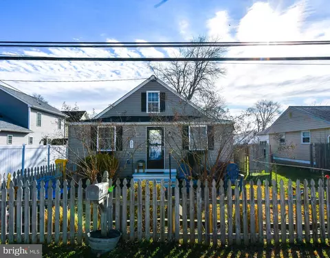 Other - 823 Selby Blvd, Edgewater, MD 21037 photo 1 of 15