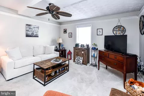 Living - 823 Selby Blvd, Edgewater, MD 21037 photo 1 of 1