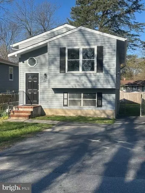 538 Elizabeth Ln, Glen Burnie, MD 21061