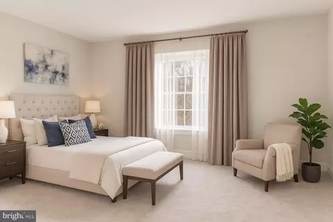 Bedroom - 17 Vinter Ln, Pasadena, MD 21122 photo 4 of 6