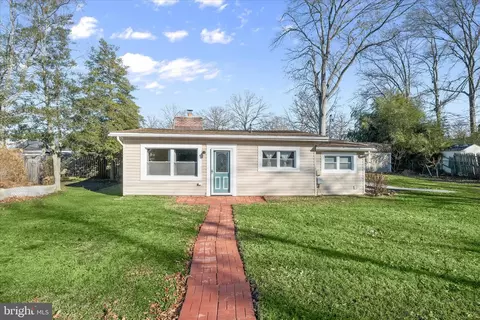 1639 Elkridge Dr, Edgewater, MD 21037