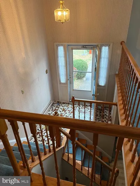 206 Glen Rd, Pasadena, MD 21122 photo 7